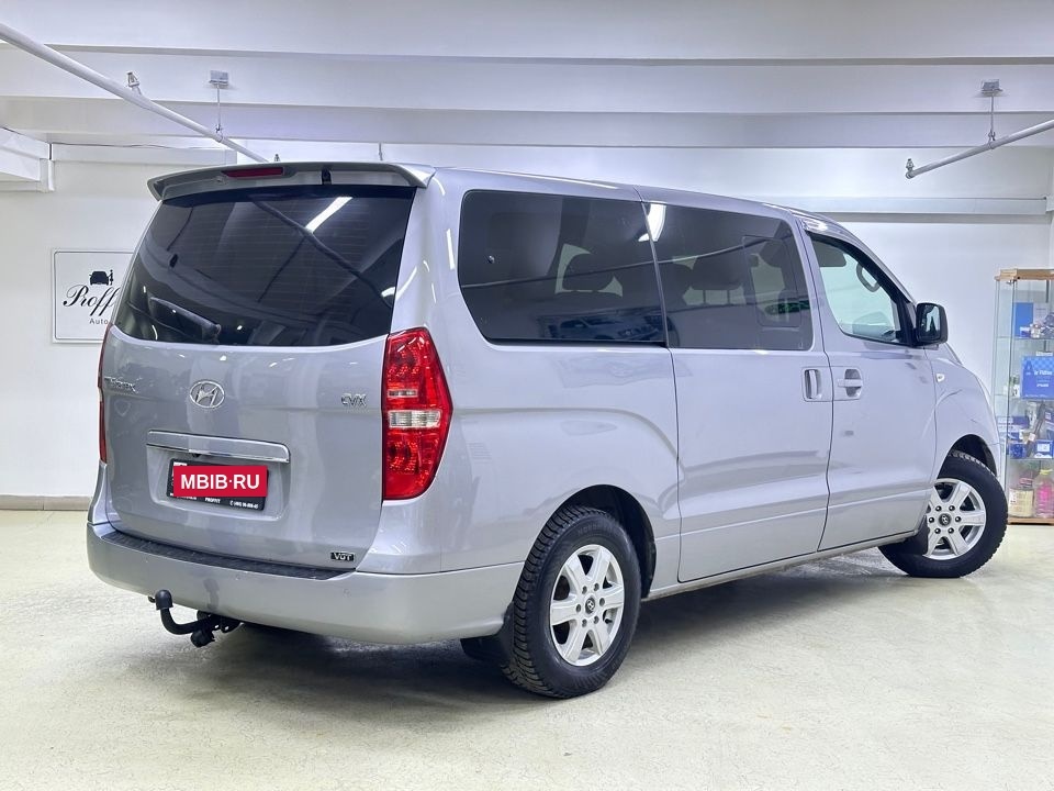 Hyundai Grand Starex, 2011 год, 1 340 000 рублей, 4 фотография