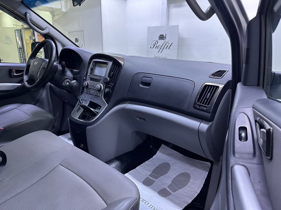 Hyundai Grand Starex, 2011 год, 1 340 000 рублей, 13 фотография