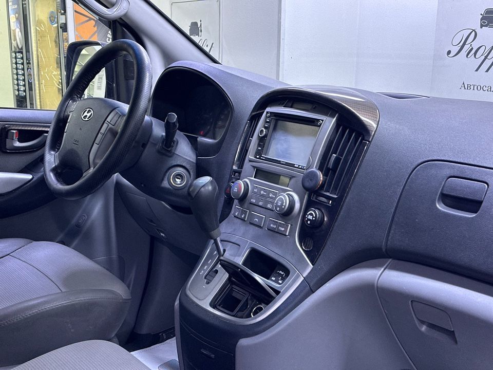Hyundai Grand Starex, 2011 год, 1 340 000 рублей, 14 фотография