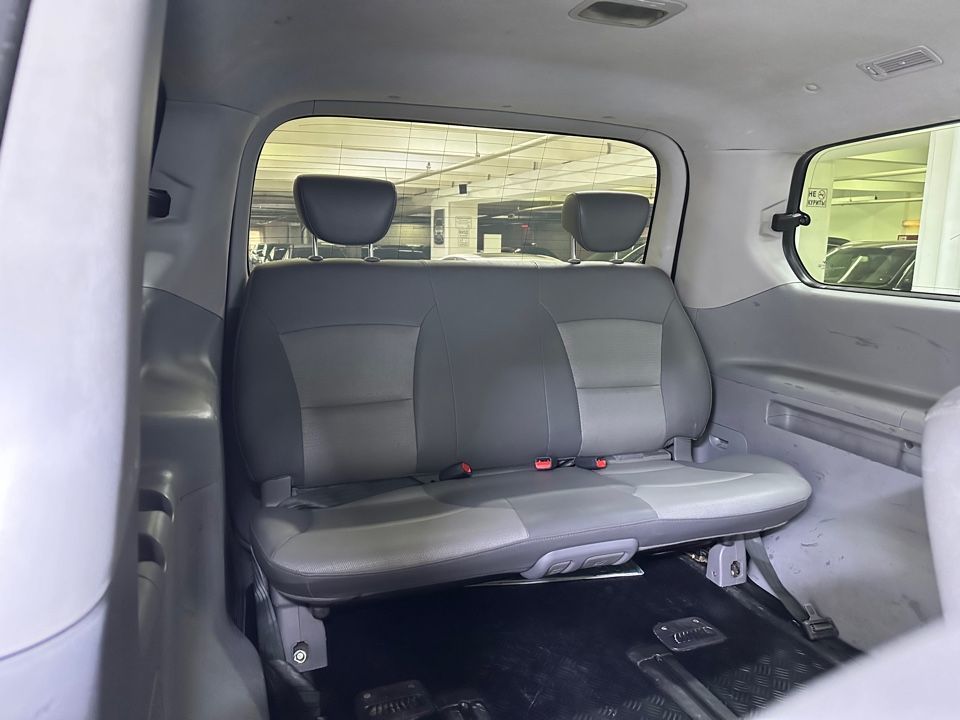 Hyundai Grand Starex, 2011 год, 1 340 000 рублей, 17 фотография