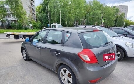 KIA cee'd I рестайлинг, 2010 год, 780 000 рублей, 3 фотография