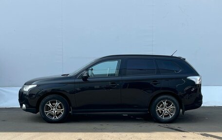 Mitsubishi Outlander III рестайлинг 3, 2012 год, 985 000 рублей, 4 фотография