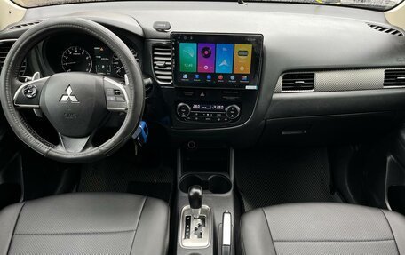 Mitsubishi Outlander III рестайлинг 3, 2012 год, 985 000 рублей, 15 фотография