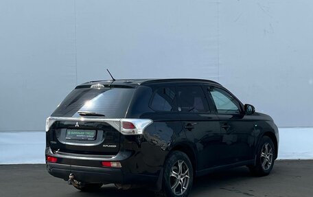 Mitsubishi Outlander III рестайлинг 3, 2012 год, 985 000 рублей, 8 фотография