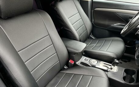 Mitsubishi Outlander III рестайлинг 3, 2012 год, 985 000 рублей, 16 фотография