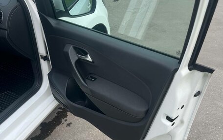 Volkswagen Polo VI (EU Market), 2012 год, 825 000 рублей, 20 фотография