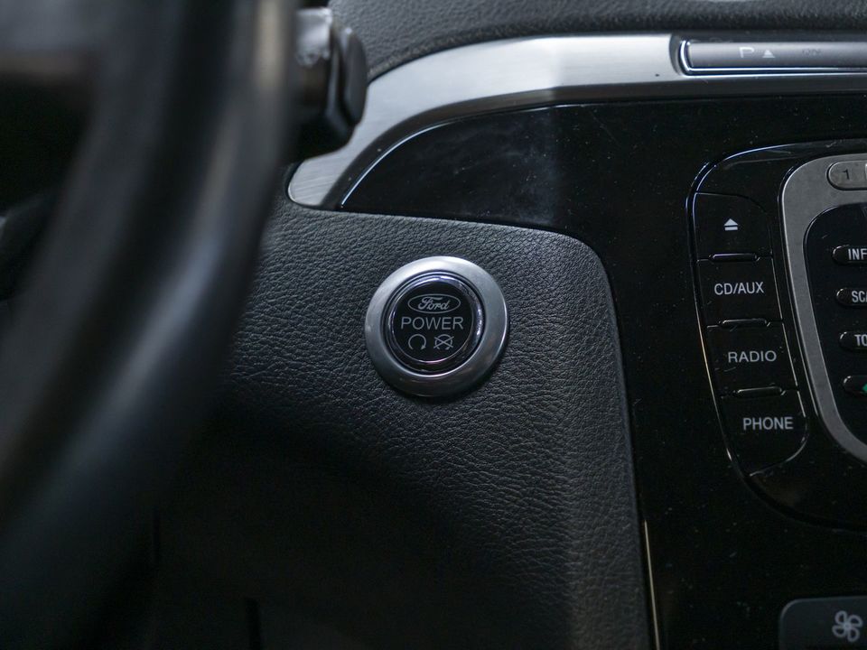 Ford S-MAX, 2013 год, 1 249 000 рублей, 17 фотография