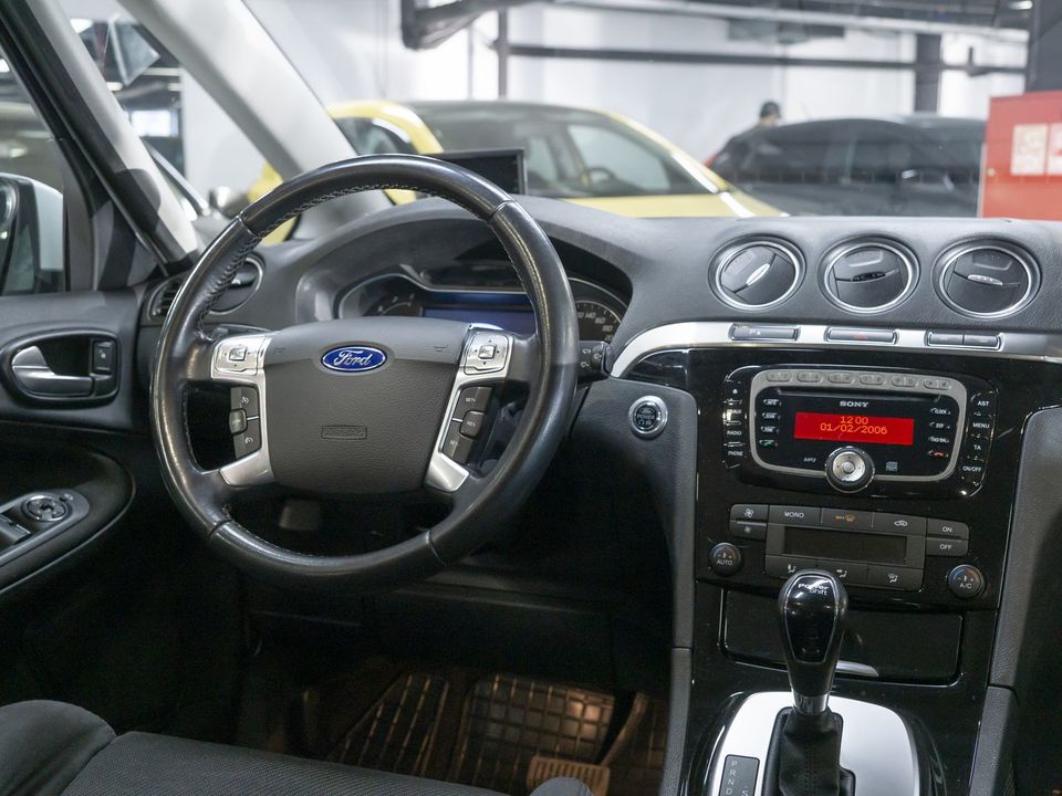 Ford S-MAX, 2013 год, 1 249 000 рублей, 15 фотография