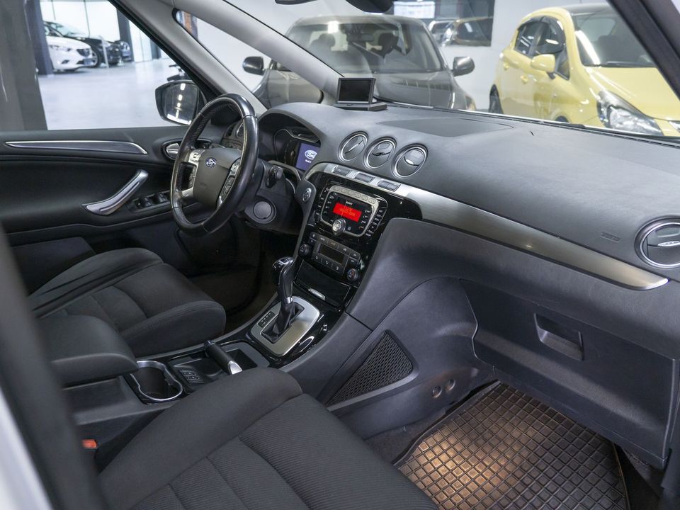 Ford S-MAX, 2013 год, 1 249 000 рублей, 23 фотография