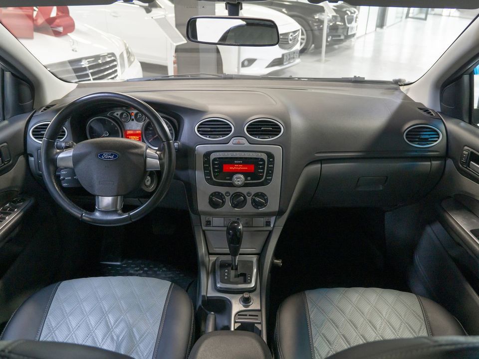 Ford Focus, 2011 год, 589 000 рублей, 16 фотография