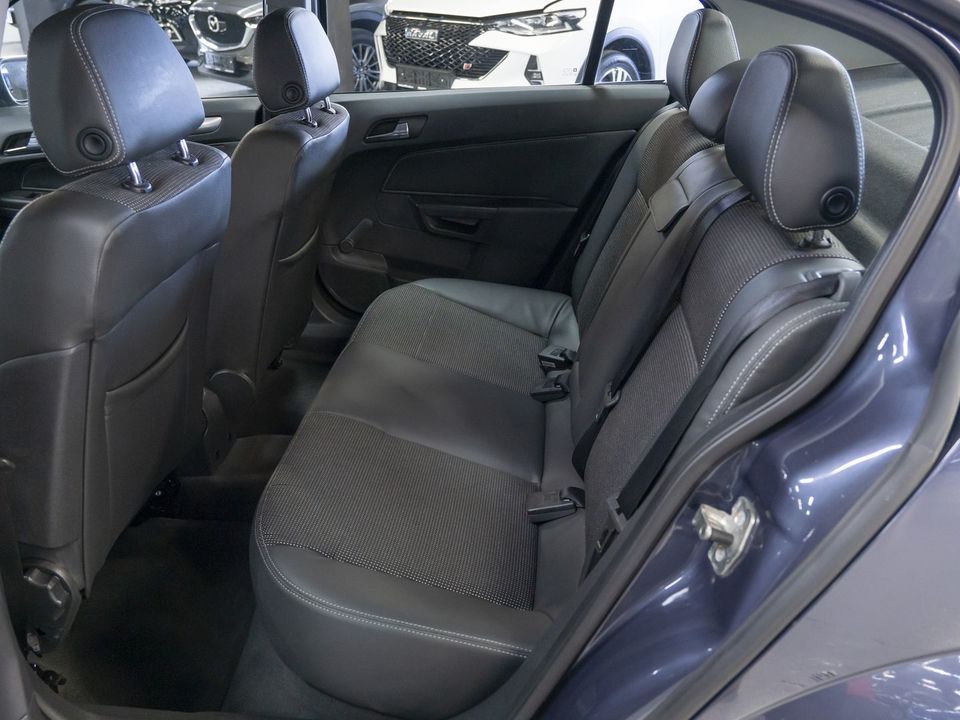 Opel Astra, 2008 год, 649 000 рублей, 19 фотография