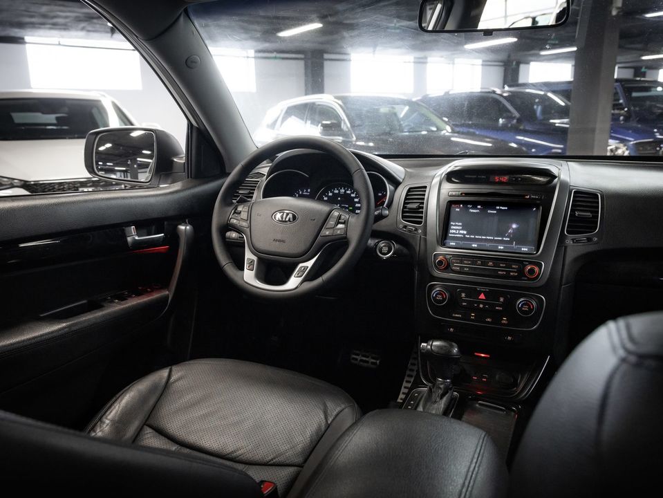 KIA Sorento, 2015 год, 1 499 000 рублей, 10 фотография