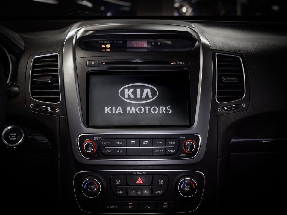 KIA Sorento, 2015 год, 1 499 000 рублей, 13 фотография