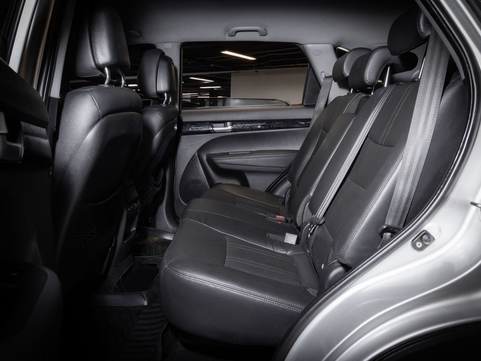KIA Sorento, 2015 год, 1 499 000 рублей, 26 фотография