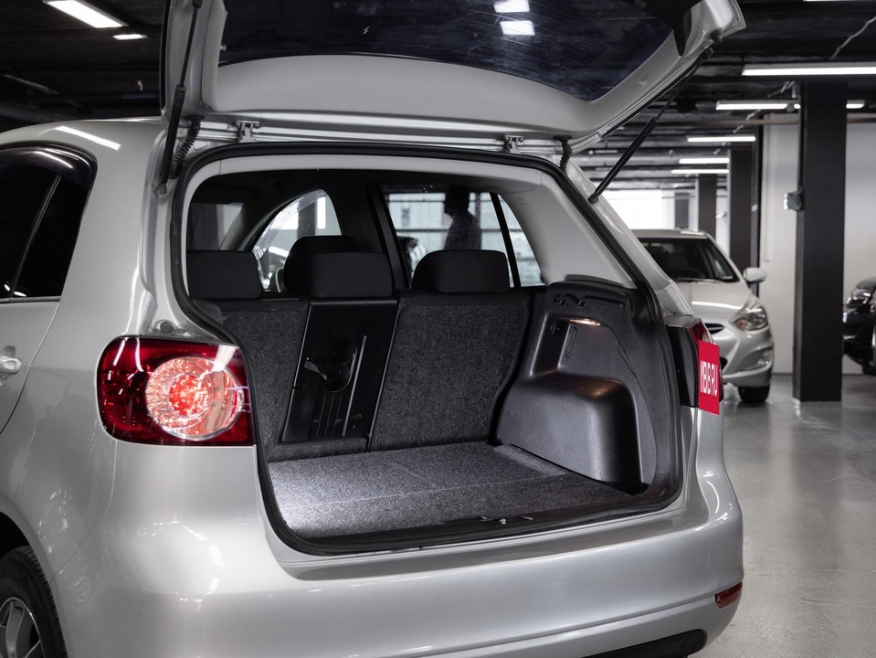 Volkswagen Golf Plus, 2011 год, 649 000 рублей, 6 фотография