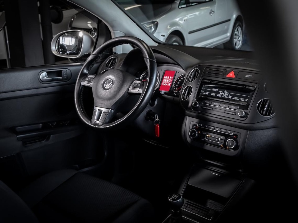 Volkswagen Golf Plus, 2011 год, 649 000 рублей, 9 фотография