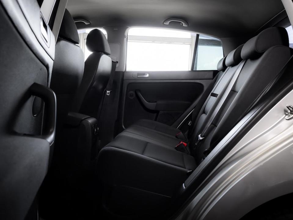 Volkswagen Golf Plus, 2011 год, 649 000 рублей, 17 фотография
