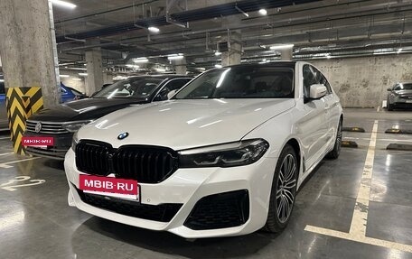 BMW 5 серия, 2021 год, 4 400 000 рублей, 3 фотография