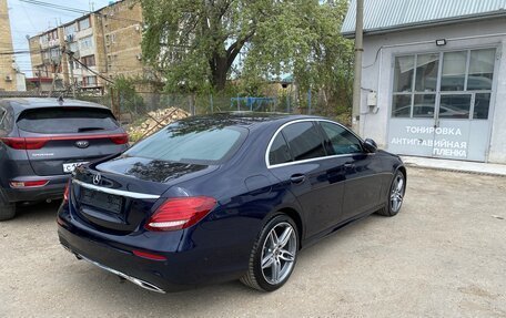 Mercedes-Benz E-Класс, 2019 год, 3 100 000 рублей, 3 фотография