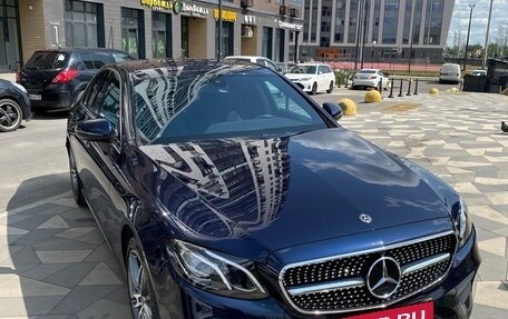 Mercedes-Benz E-Класс, 2019 год, 3 100 000 рублей, 7 фотография