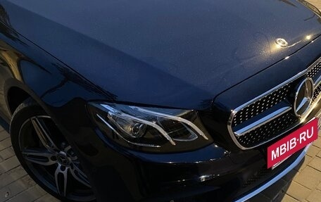 Mercedes-Benz E-Класс, 2019 год, 3 100 000 рублей, 14 фотография