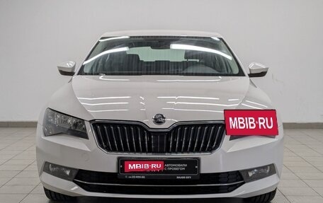 Skoda Superb III рестайлинг, 2017 год, 1 760 000 рублей, 22 фотография