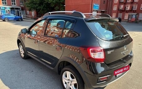 Renault Sandero II рестайлинг, 2017 год, 1 000 000 рублей, 4 фотография