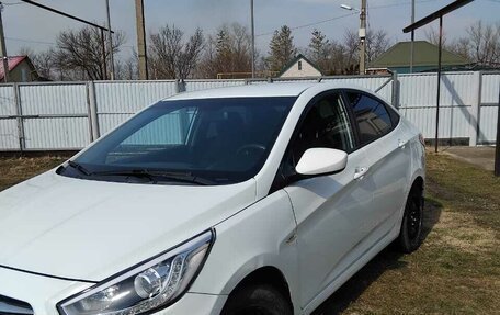 Hyundai Solaris II рестайлинг, 2013 год, 770 000 рублей, 9 фотография