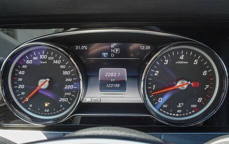 Mercedes-Benz E-Класс, 2016 год, 2 700 000 рублей, 16 фотография