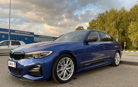 BMW 3 серия, 2019 год, 4 400 000 рублей, 2 фотография