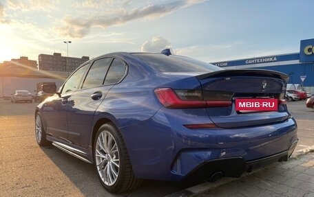 BMW 3 серия, 2019 год, 4 400 000 рублей, 12 фотография