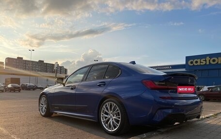 BMW 3 серия, 2019 год, 4 400 000 рублей, 13 фотография