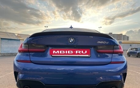 BMW 3 серия, 2019 год, 4 400 000 рублей, 11 фотография
