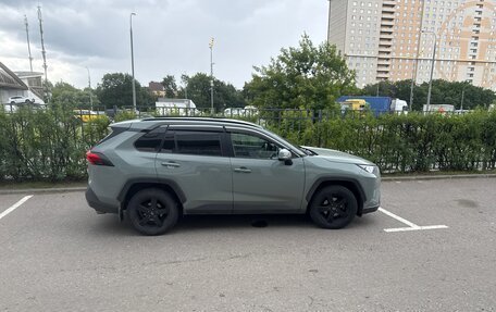 Toyota RAV4, 2019 год, 2 299 999 рублей, 5 фотография