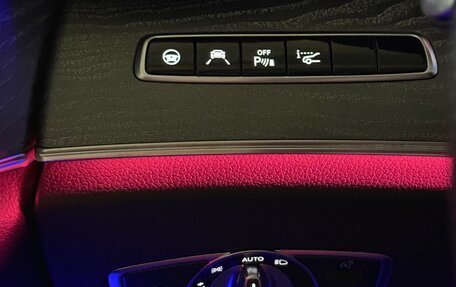 Mercedes-Benz CLS, 2018 год, 5 000 000 рублей, 13 фотография