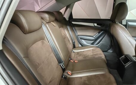 Audi A4, 2015 год, 1 395 000 рублей, 13 фотография