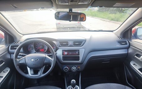 KIA Rio III рестайлинг, 2013 год, 750 000 рублей, 13 фотография
