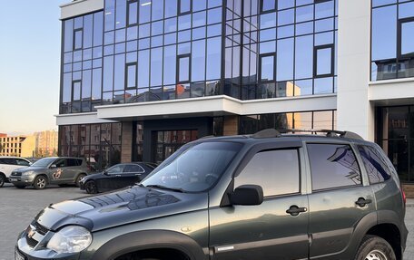Chevrolet Niva I рестайлинг, 2011 год, 390 000 рублей, 2 фотография