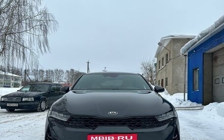 KIA K5, 2021 год, 2 700 000 рублей, 3 фотография