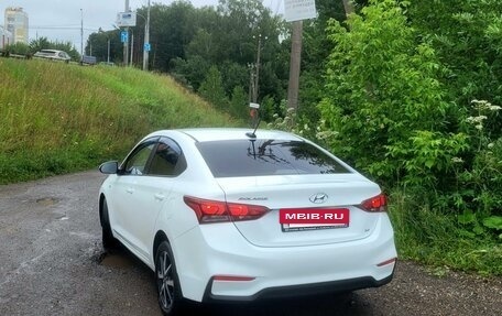 Hyundai Solaris II рестайлинг, 2017 год, 1 130 000 рублей, 3 фотография