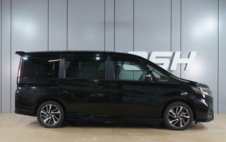 Honda Stepwgn IV, 2018 год, 2 479 000 рублей, 5 фотография