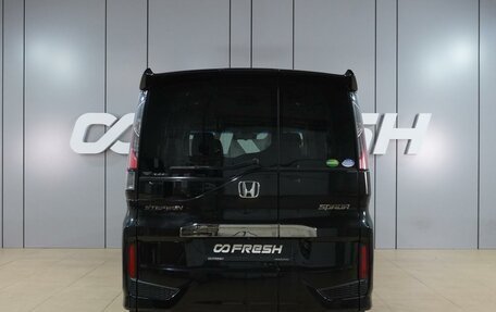 Honda Stepwgn IV, 2018 год, 2 479 000 рублей, 4 фотография