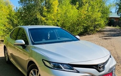 Toyota Camry, 2019 год, 2 700 000 рублей, 1 фотография