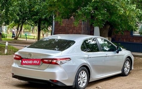 Toyota Camry, 2019 год, 2 700 000 рублей, 7 фотография