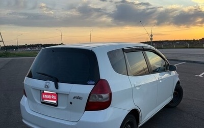 Honda Fit III, 2002 год, 450 000 рублей, 1 фотография