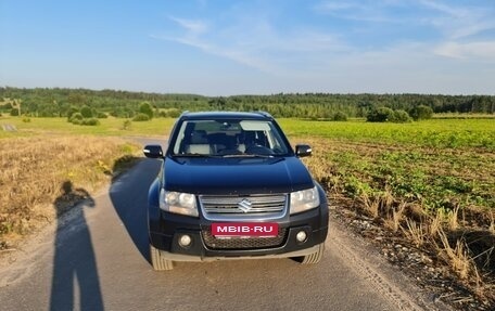 Suzuki Grand Vitara, 2011 год, 1 000 000 рублей, 1 фотография