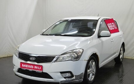 KIA cee'd I рестайлинг, 2011 год, 665 000 рублей, 1 фотография