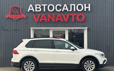 Volkswagen Tiguan II, 2021 год, 2 670 000 рублей, 4 фотография
