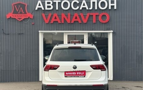 Volkswagen Tiguan II, 2021 год, 2 670 000 рублей, 7 фотография