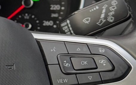 Volkswagen Tiguan II, 2021 год, 2 670 000 рублей, 16 фотография